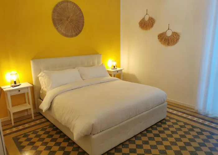 Gialla Ridi Che Ti Passa Гостевой дом