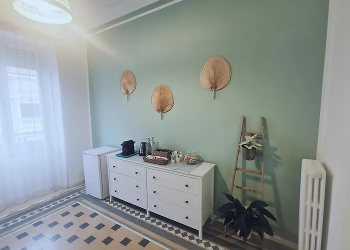 Гостевой дом Gialla Ridi Che Ti Passa