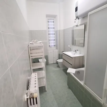 Gialla Ridi Che Ti Passa Guest house *